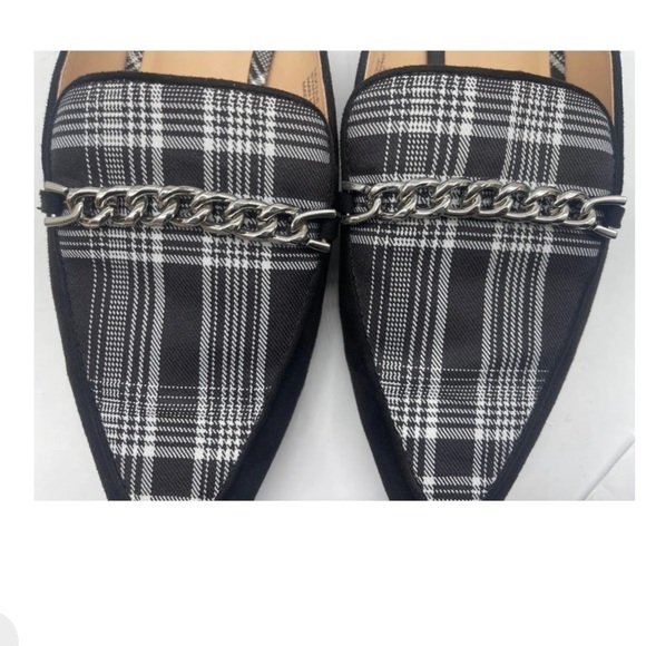 Ann Taylor Womens Black Pointed Toe Chain Slip Mules Size 9.5 Loafers Faux Suede - Picture 8 of 10